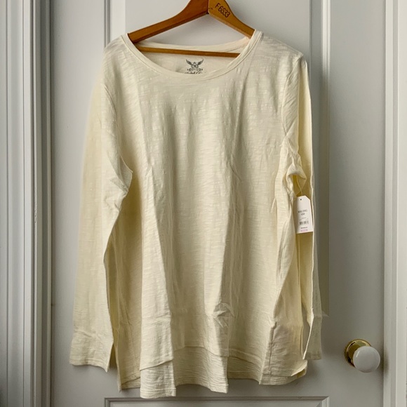 Cream Scoopneck Peplum Back Long Sleeve Top NWT - Picture 8 of 8